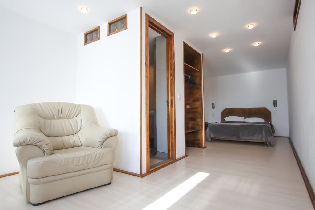 Hotel Albatros Kalaraši Exteriér fotografie